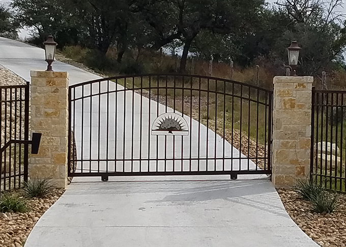 Custom Auto Gates in Texas Hill Country